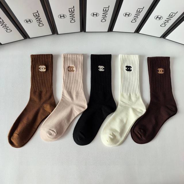 Special Counter Packaging Chanel Chanel New Cashmere Embroidered Medium And Long