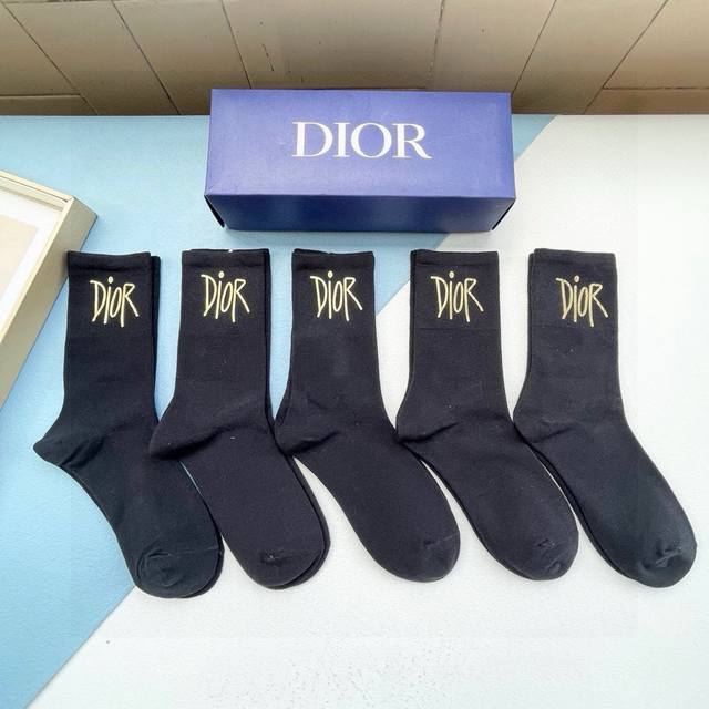 Comes With Packaging. One Box Contains Five Pairs Of Dior Dior