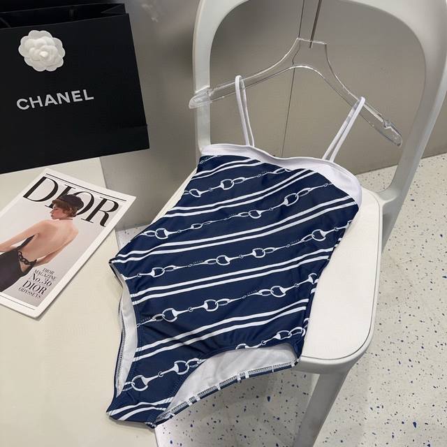 Gucci Swimsuit Is So Beautiful That It Is Hard To Capture Its Beauty. It Is Wort