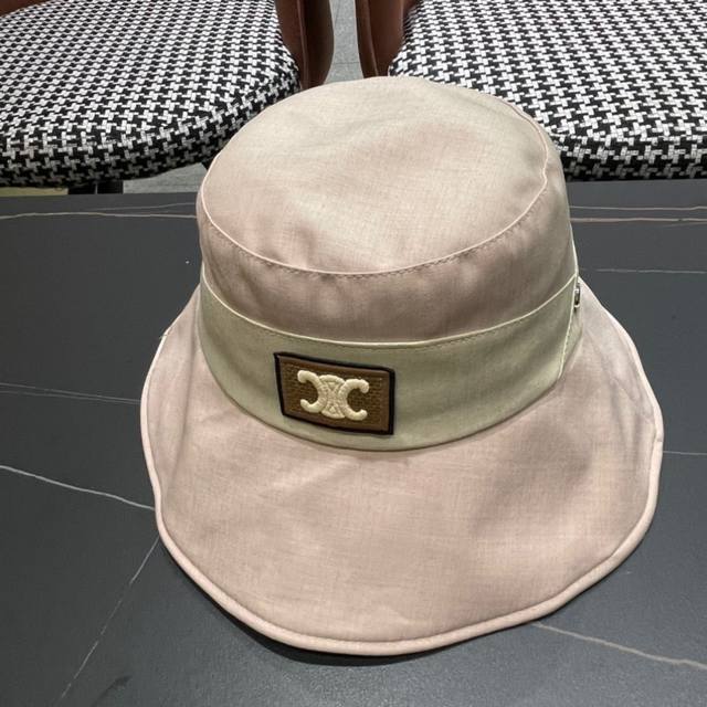 Celine 2025 New Color Matching Small Bucket Hat Fisherman Hat Simple Atmosphere