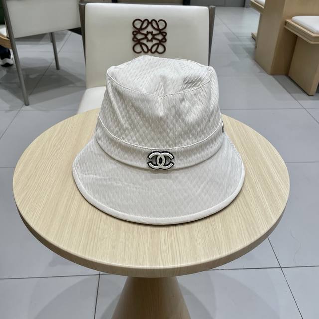 chanel Chanel Bucket Hat Head Circumference 57Cm