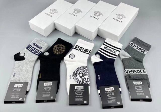 Versace New Men's Socks, Five Pairs In A Box, Made Of Pure Cotton, Super Soft An
