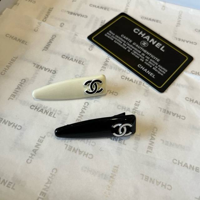 Single Chanel Hairpin