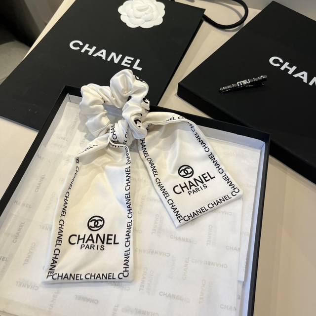 chanel Chanel New Hair Band