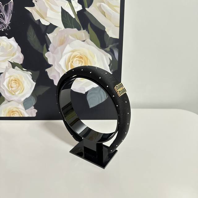 Special Counter Packaging Miumiu Miu Miu's Latest Headband Little Fairies Hurry