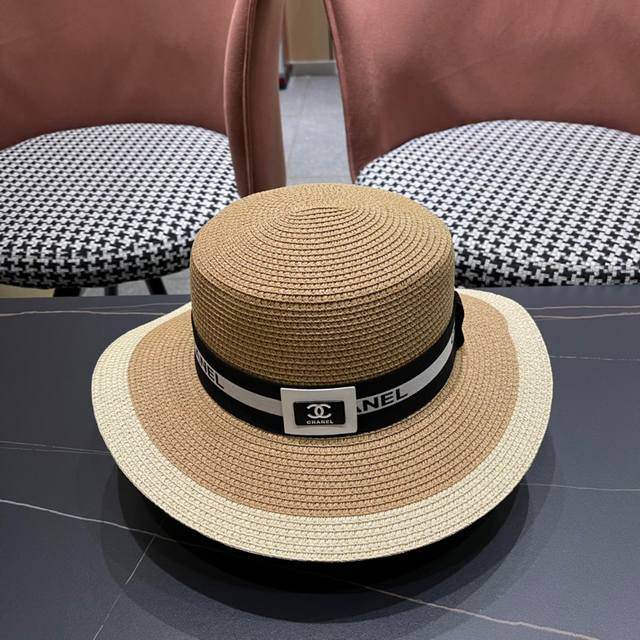 chanel Chanel's New Style Small Holiday Straw Hat, A Big Brand Style Street T