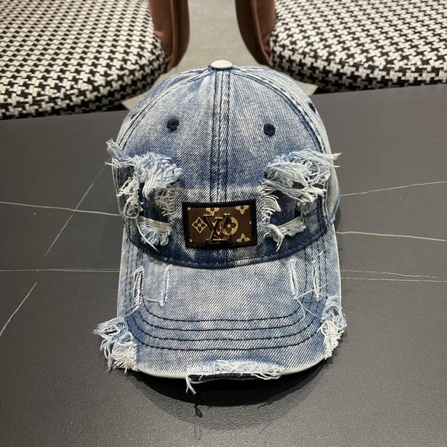 lv Louis Vuitton New Denim Hole Baseball Cap Original Denim Fabric Fine Workm