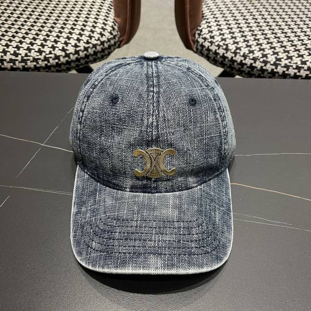 New Arrival Celine Denim Baseball Cap Is Really Good-Looking. Denim Is Very Tast