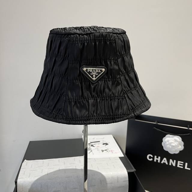 prada Prada New Pleated Fisherman Hat Casual Bucket Hat Head Circumference 57
