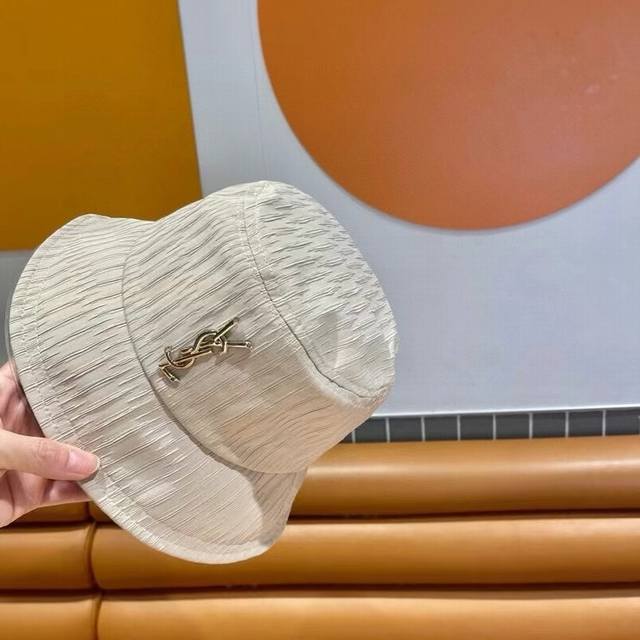 ysl Saint Laurent's New Simple Metal Bucket Hat Is A Big Brand And Is Easy To