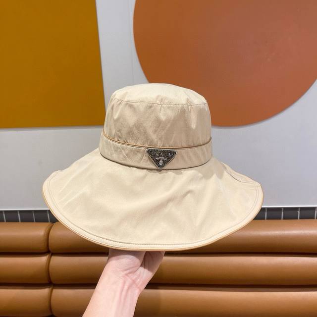 prada Prada Spring And Summer New Style Fisherman Hat Fisherman Hat Head Circ