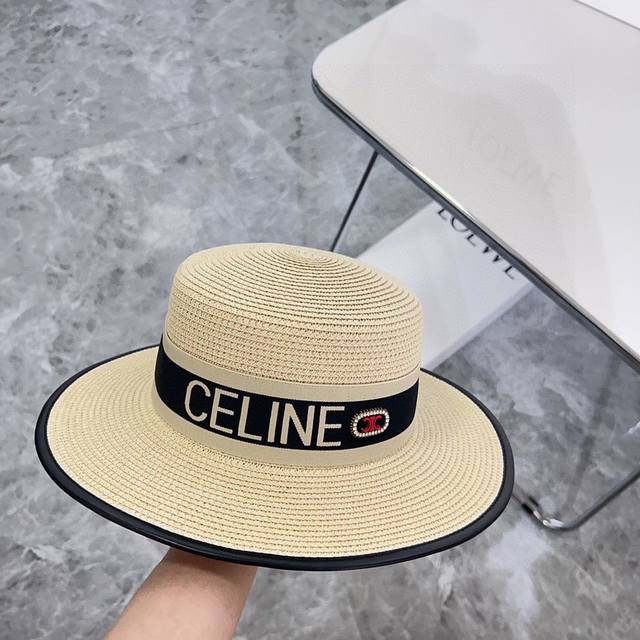 Comes With A Dust Bag. Celine 2025 New Style Woven Densely Woven Holiday Style B