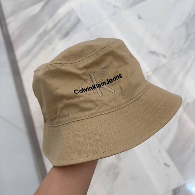 ck New Style Bucket Hat Casual And Versatile Wardrobe Matching Artifact