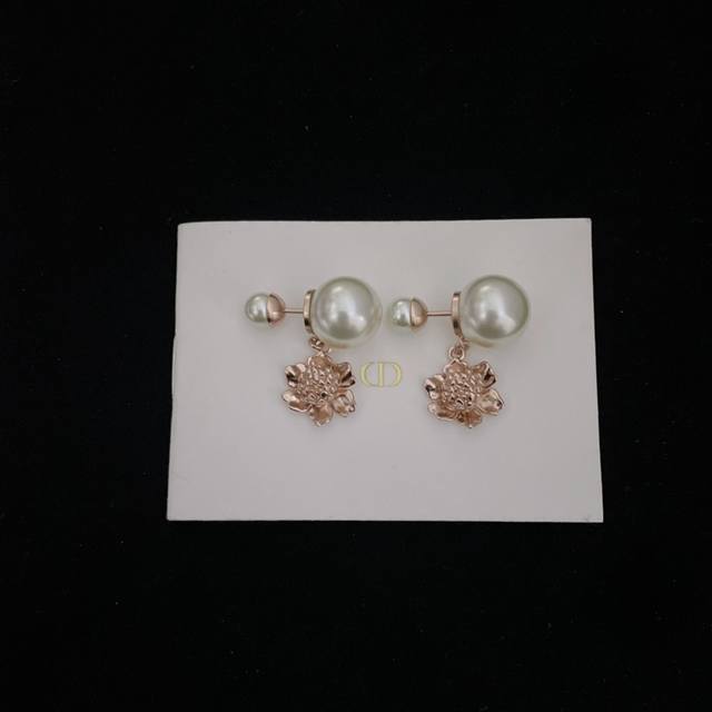 High Quality Details As Shown In The Picture D Flower Double Bead Earrings Zp430