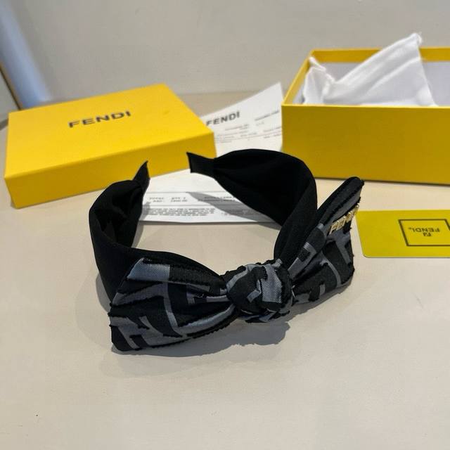Fendi New Hairband