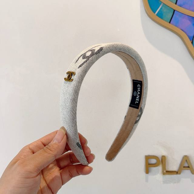 With Packaging Chanel Chanel's Latest Small Headband Chanel Headband Retro Headb