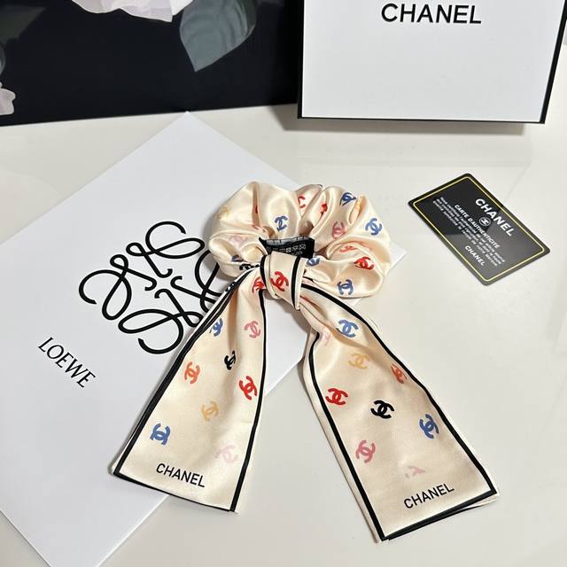 Special Counter Packaging Chanel Chanel's Latest Small Fragrance Style Hairband