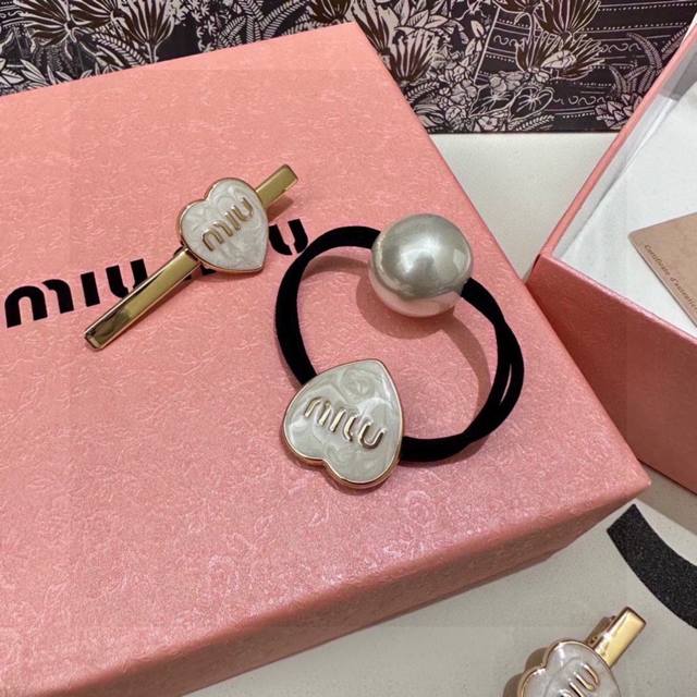 Special Two-Piece Set With Full Packaging Miumiu Miu Miu's Best-Selling New Mode