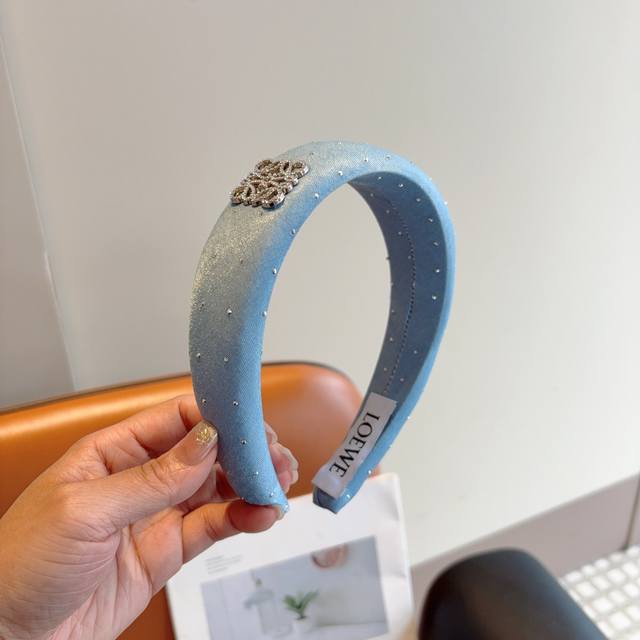With Packaging Loewe's New Sponge Headband Special Fabric Headband Cutting-Edge