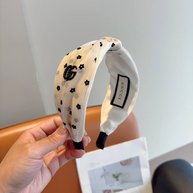 With Packaging Gucci Gucci Classic New Headband Goddess Must-Have Item Headband