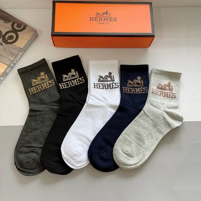 With Packaging 5 Pairs In A Box Hermes High Version Men's Mid-Tube Socks Are Sup