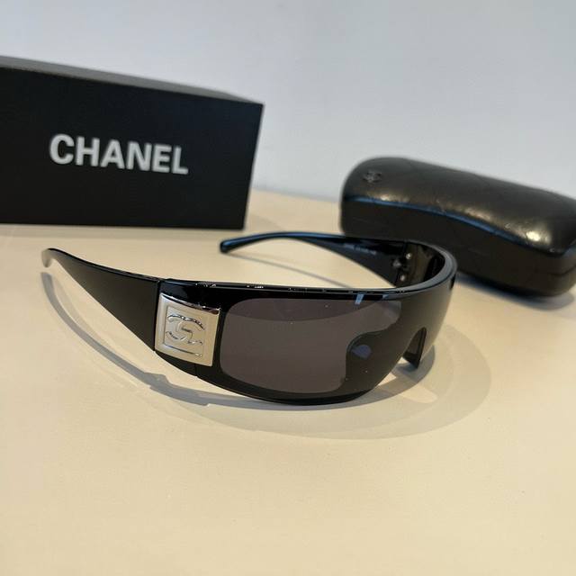 chanel Chanel 2025 New Style Sunglasses Are A Must-Have For Traveling And Dri