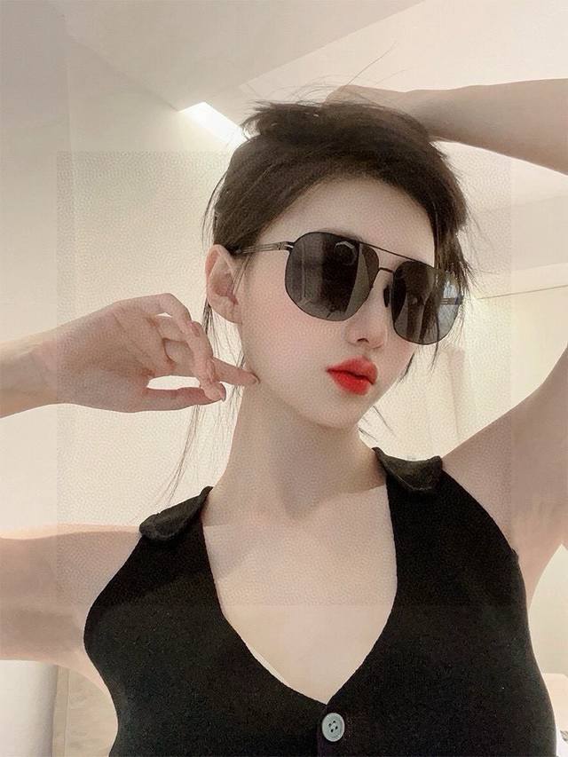 gucci 2025 New Men And Women Couple Sunglasses Polygonal Sunglasses Ip Platin