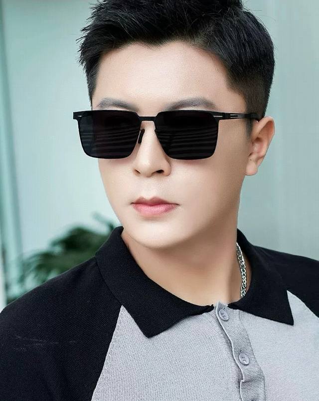 lv 2025 New Style Men And Women Couple Sunglasses Polygonal Sunglasses Ip Pla