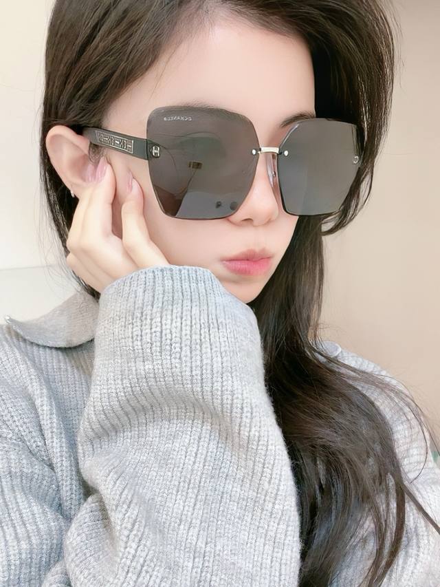 Chanel 2025 Spring New Trend Hot Fashion Square Frame Sunglasses High Quality Co