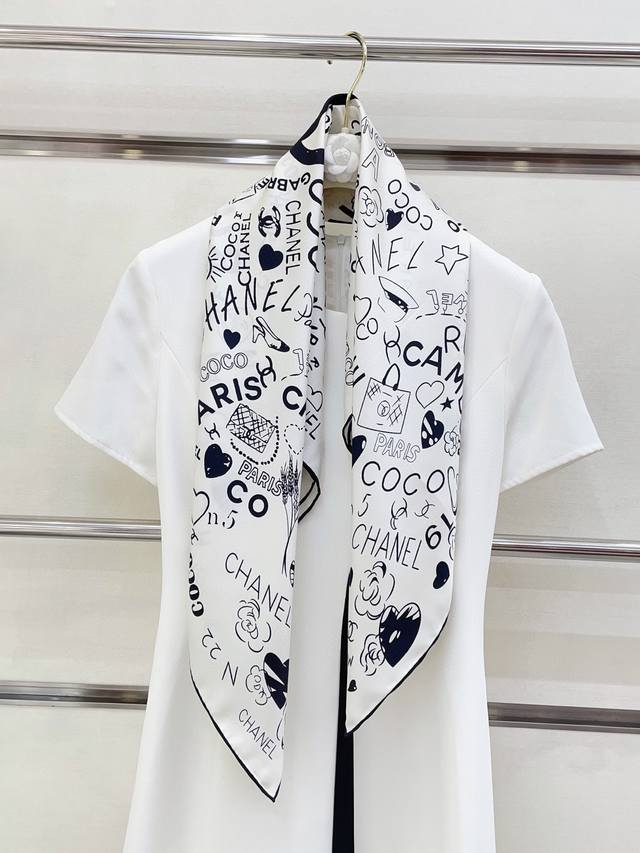 18 Mommy Double-Sided Same Color New Chanel Classic Element Combination Is Be