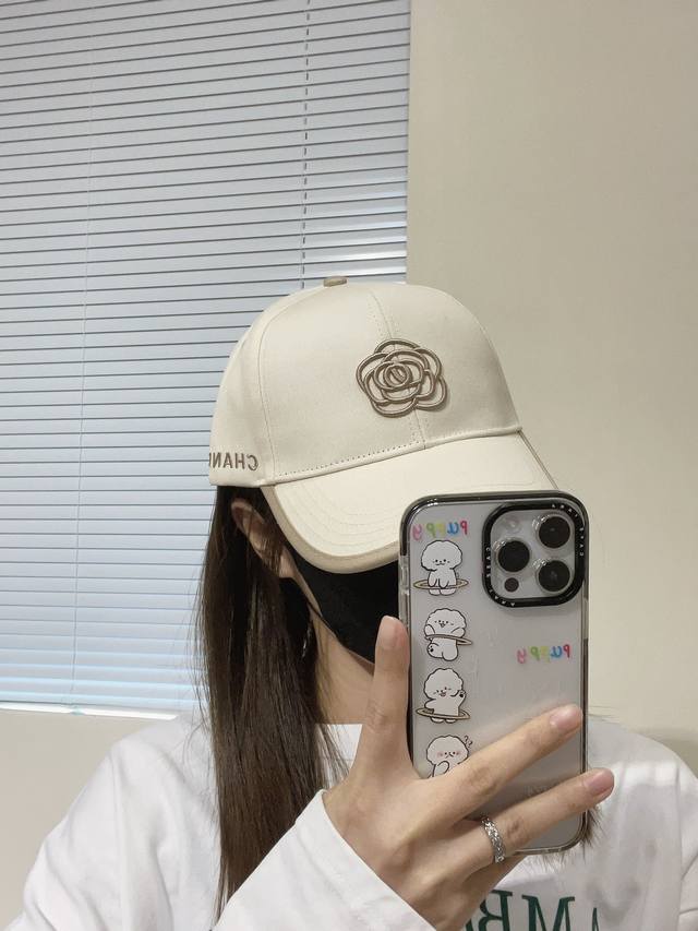 chanel Chanel New Embroidered Camellia Baseball Cap New Shipment Big Brand Mo