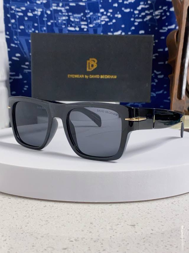 david Beckham David Beckham 2025 New Large Frame Simple Plain Makeup Can Be M