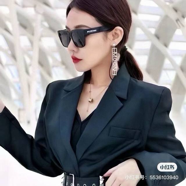 Balenciaga Super Nice Balenciaga Glasses No Gender Distinction, Pure And Cool Mi