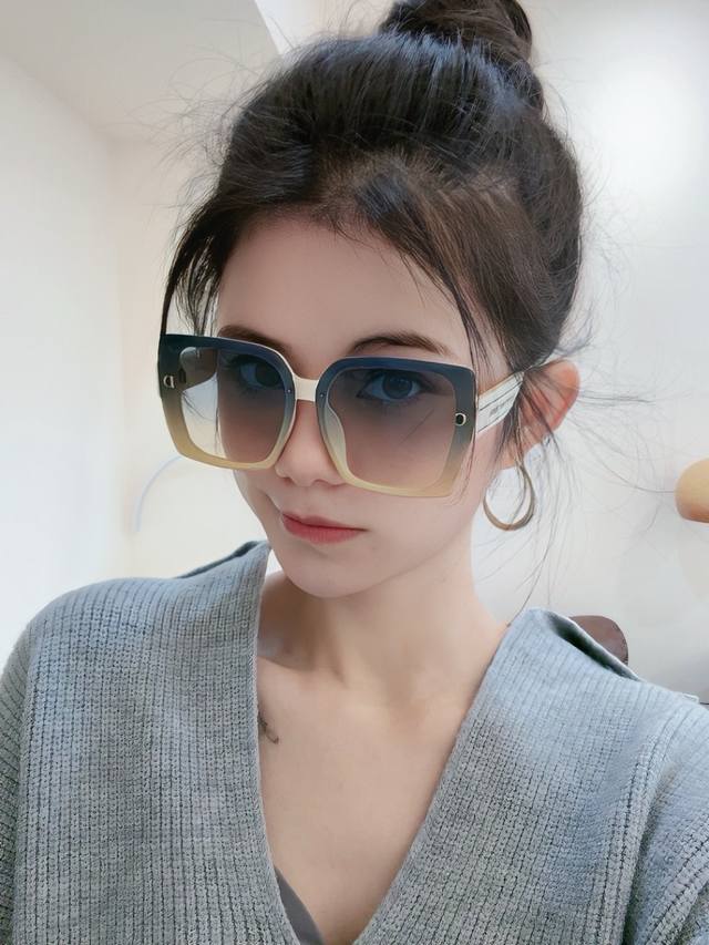 dior-Dior 2025 Spring New Trend Hot Fashion Square Frame Sunglasses High Qual