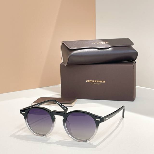 Box 13 Oliver Peoplesmodel Ov5186Size 52 Mouth 18-145