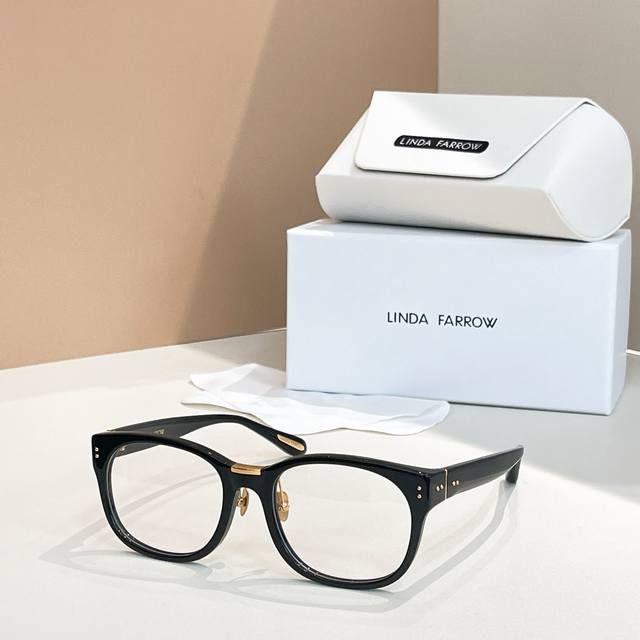 linda Farro*Model Lfl 1275Asize:5419-145Original Titanium