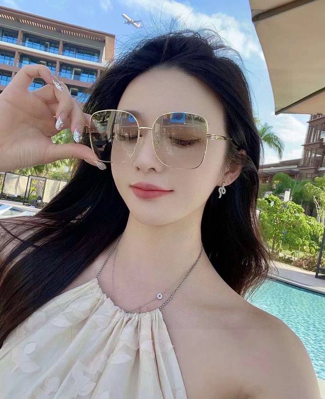 New Style: Brand Gucci Gucci Women's Polarized Sunglasses Imported Alloy Frame H