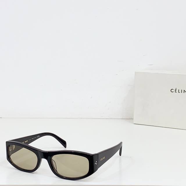 cl40085I High-End Feel Half-Wrapped Arc Design Iconic Gold Logo Size 58-21-12