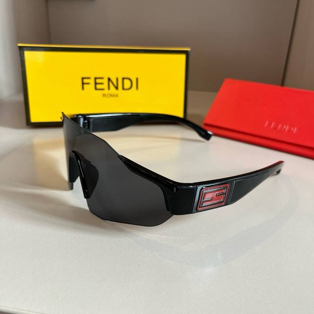 fd Fendi Recommended Sunglasses For Cycling
