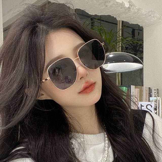 2025 Chanel's New Fashion And Elegant Polarized Sunglasses For Women Create A