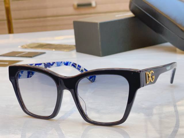 dolce & Gabban* D*G New Sunglasses Model Dg4384 Size 53 20-145