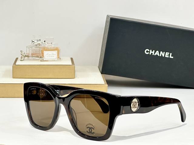 chanel Mod C71483 Size 54 Ports 21 145