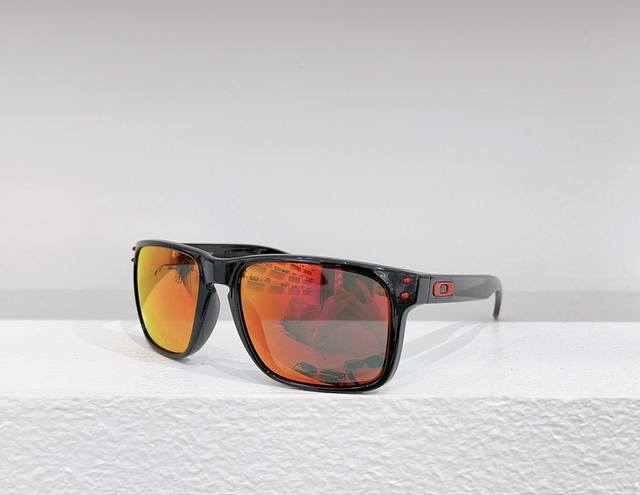 oakle*Model Oo9417Size 59 Ports 18-137