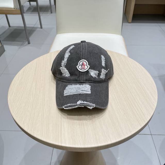 Moncler Spring New Style Personalized Baseball Cap With Excellent Breathability,