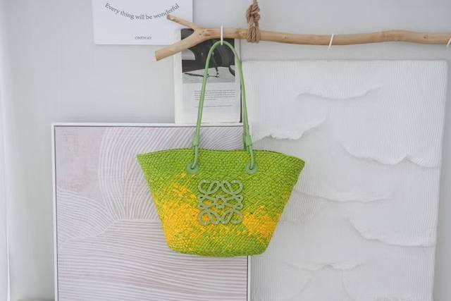 Custom Version, No Refunds Or Exchanges Loewe Color Matching Straw Bag, Summer A
