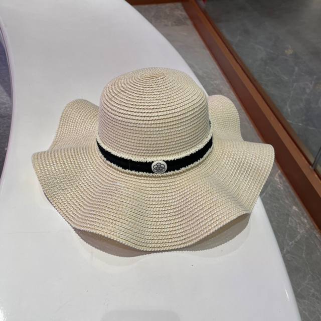 chanel Chanel Straw Hat With Lotus Leaf Visor, A Must-Have For Ladies To Trav