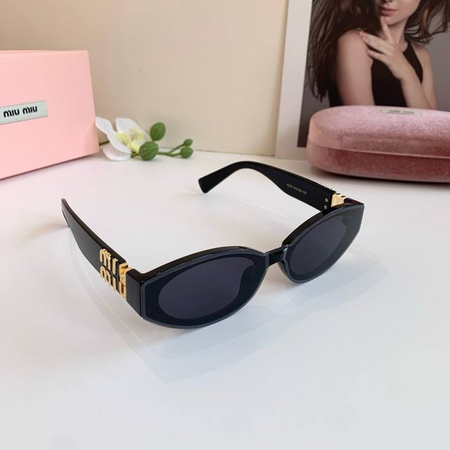 miumiu Miu Miu European And American Brand Men's And Women's Square Frame Sun
