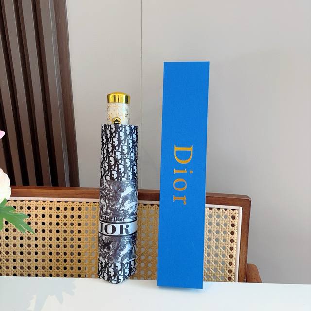 dior Dior Animal World Tri-Fold Automatic Folding Sunny Umbrella Fashionable