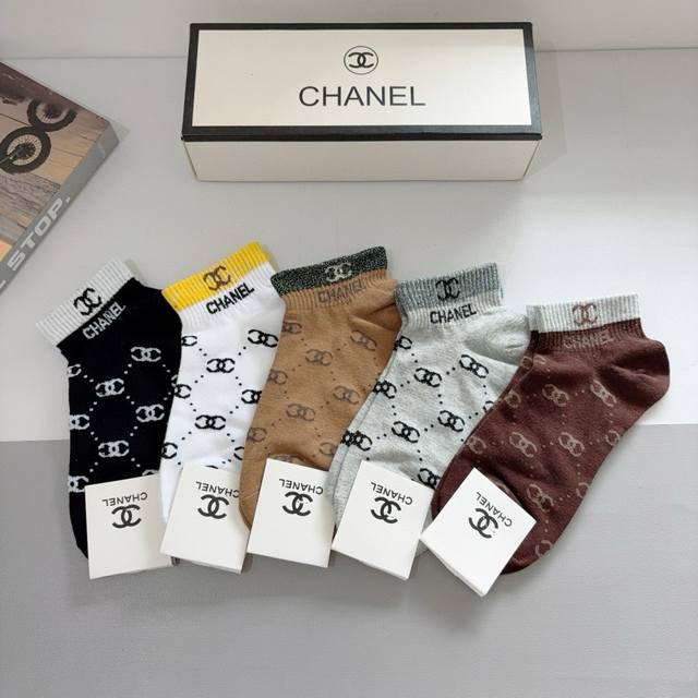 With Packaging 5 Pairs Per Box Chanel Classic Socks High Version Pure Cotton Mat