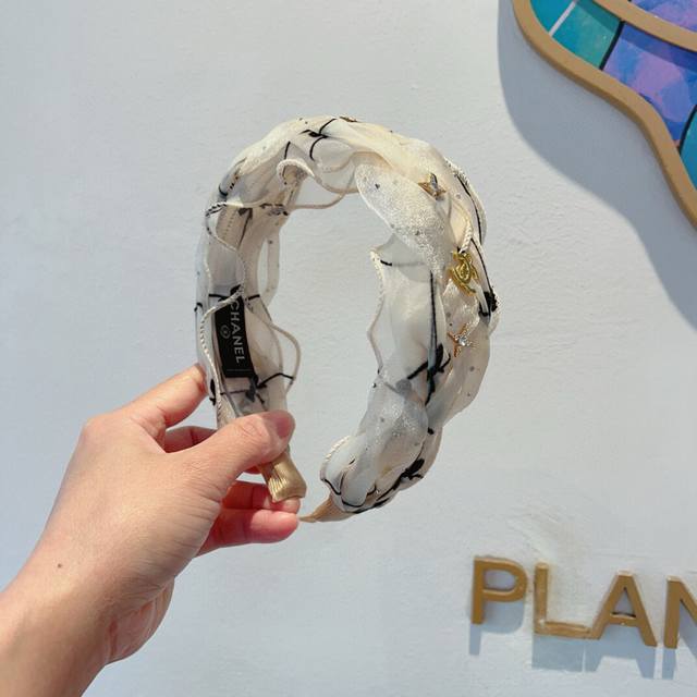 With Packaging Chanel Chanel's Latest Xiaoxiang Headband Retro Headband Popular
